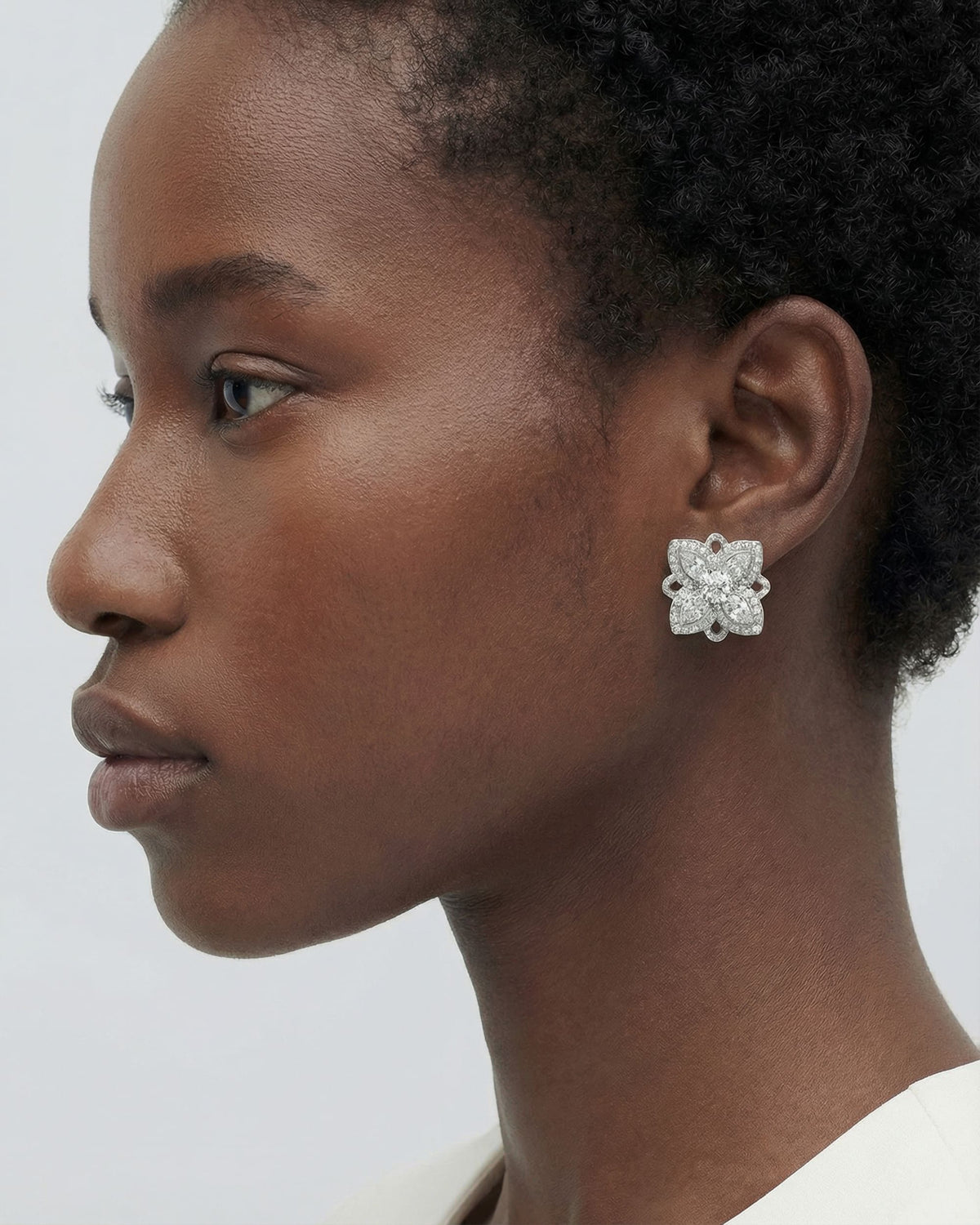 Halo Button Studs